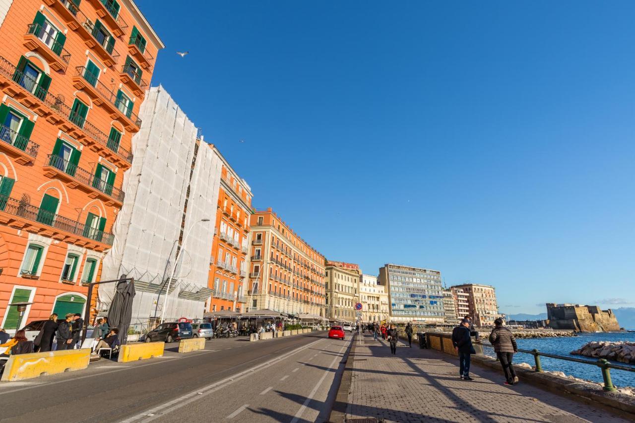 Parthenope'S Eye On The Seafront By Napoliapartments Nápoles Exterior foto