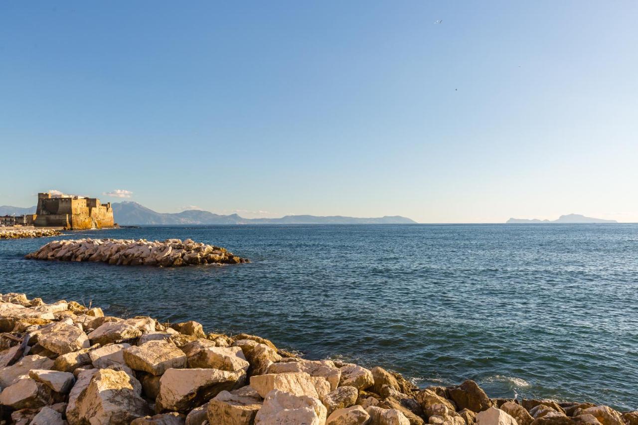 Parthenope'S Eye On The Seafront By Napoliapartments Nápoles Exterior foto